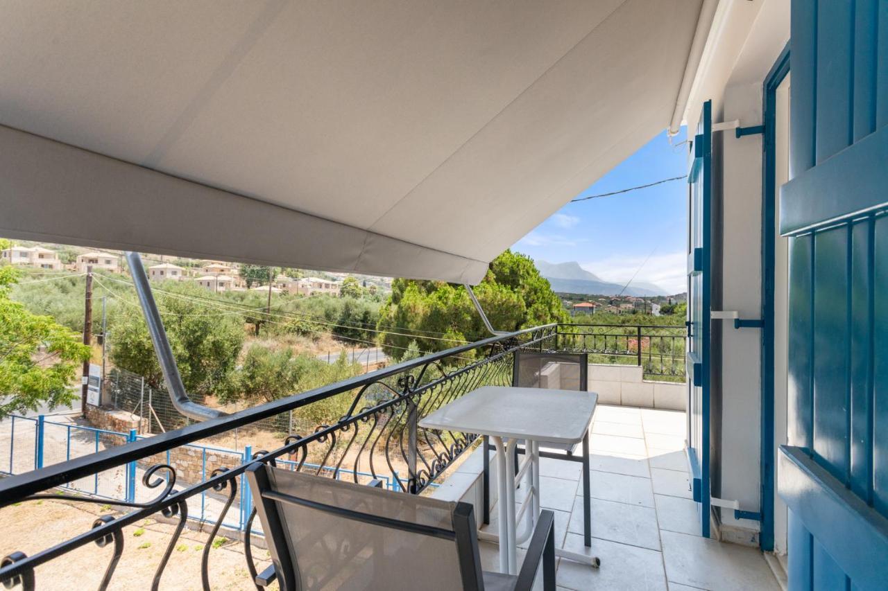 Nikolas Apartments Stoupa Lévktron Exterior photo