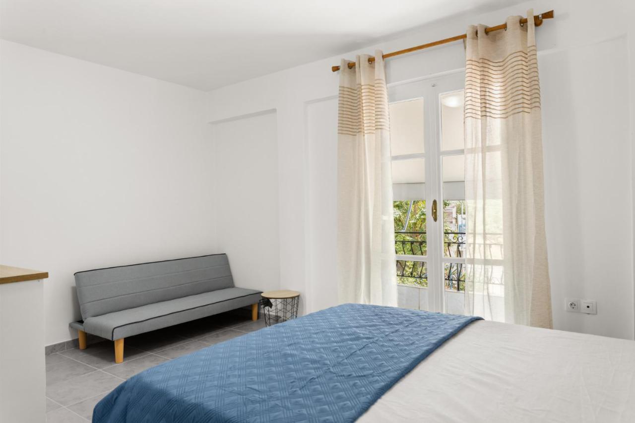Nikolas Apartments Stoupa Lévktron Exterior photo