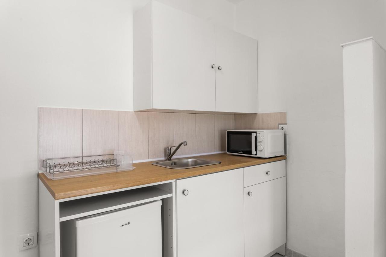 Nikolas Apartments Stoupa Lévktron Exterior photo