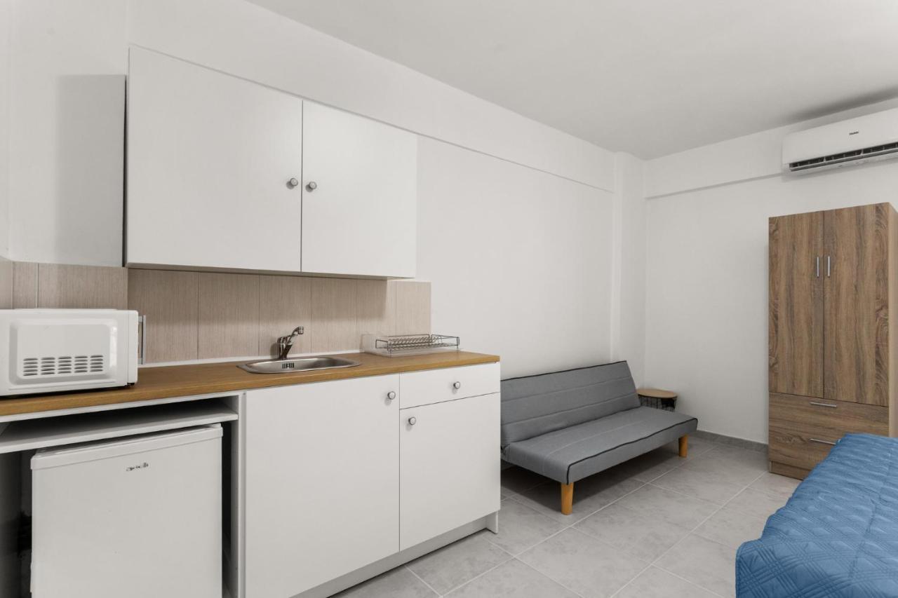 Nikolas Apartments Stoupa Lévktron Exterior photo