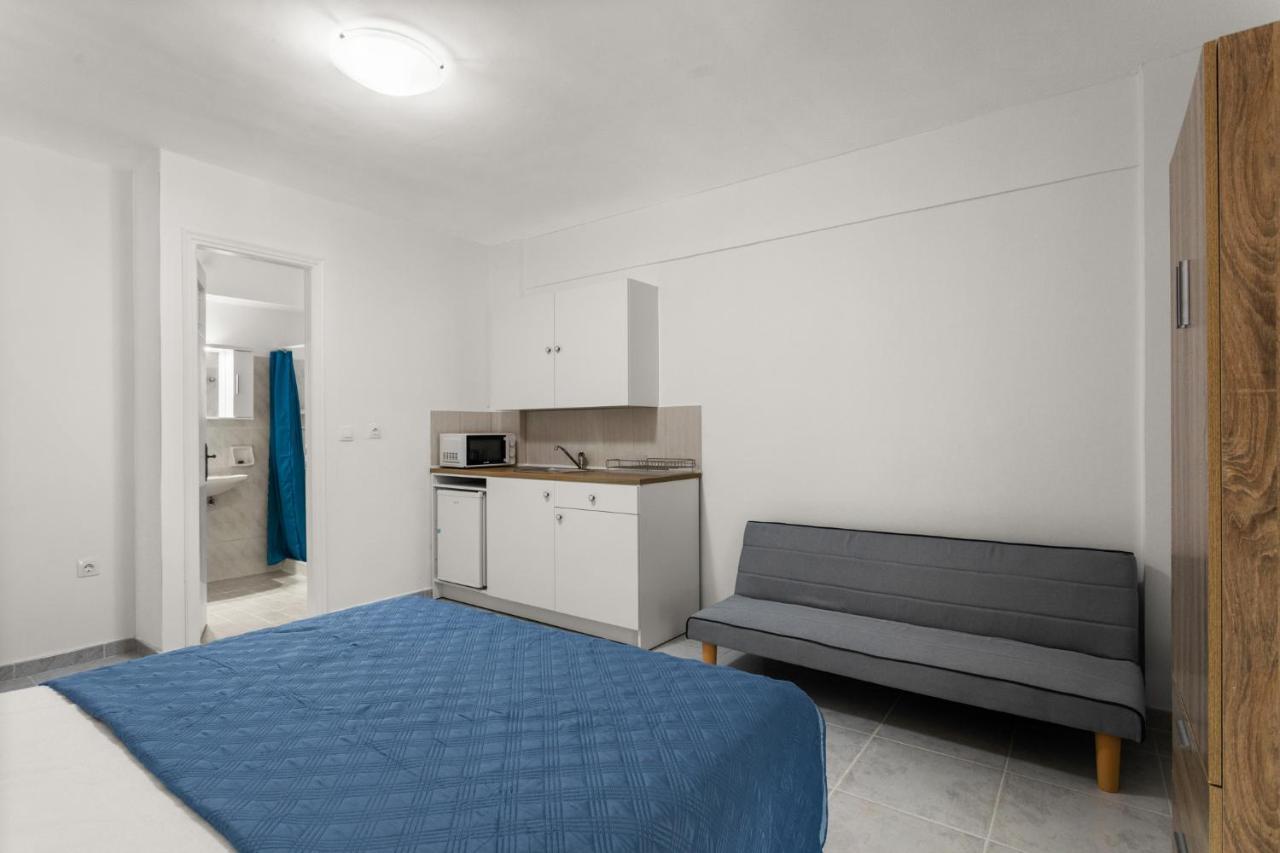 Nikolas Apartments Stoupa Lévktron Exterior photo