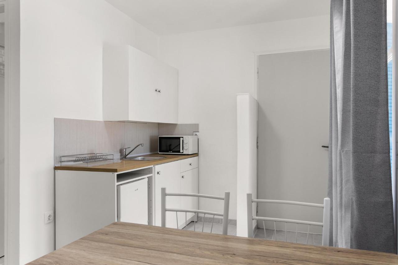 Nikolas Apartments Stoupa Lévktron Exterior photo