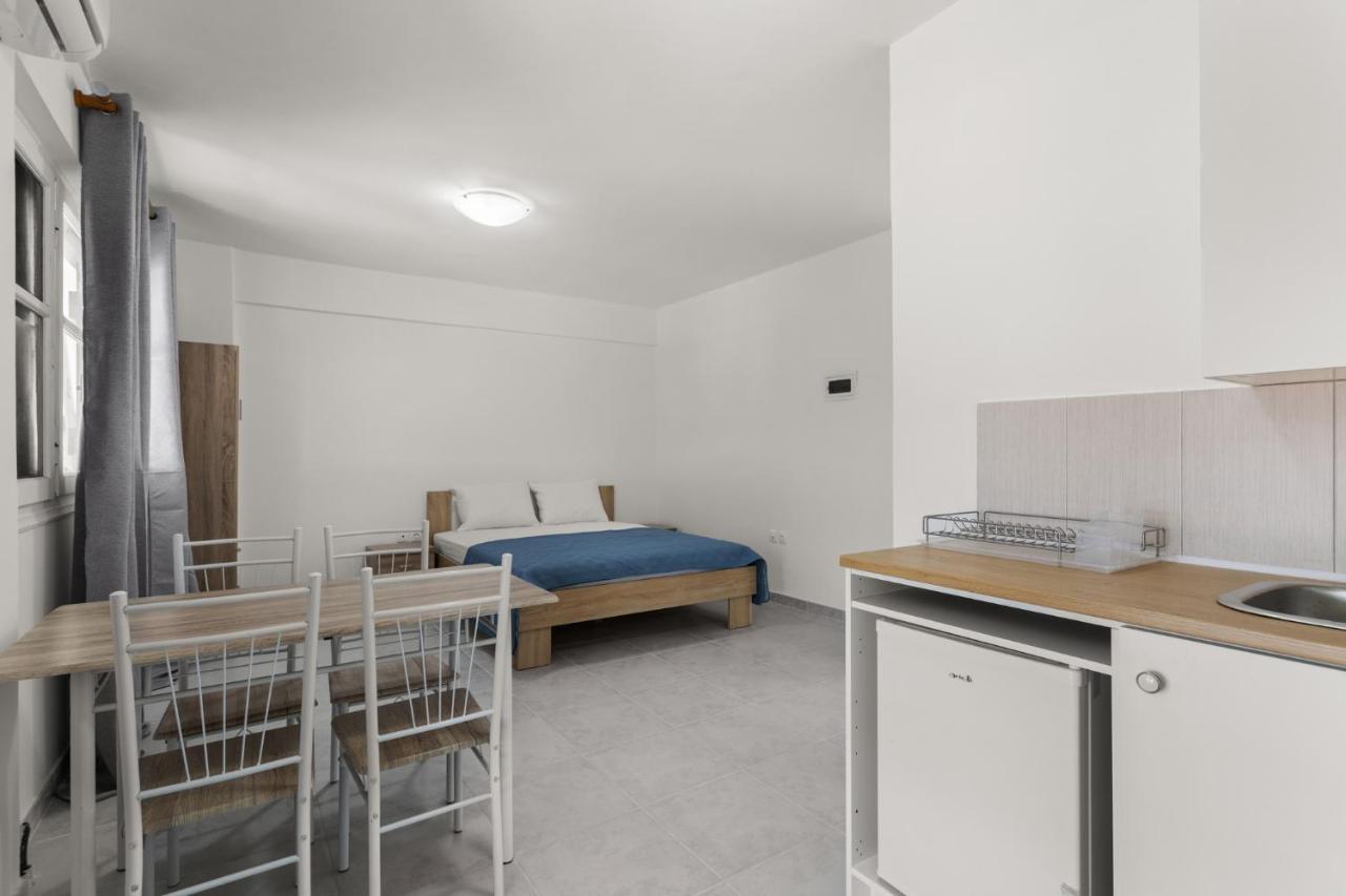 Nikolas Apartments Stoupa Lévktron Exterior photo